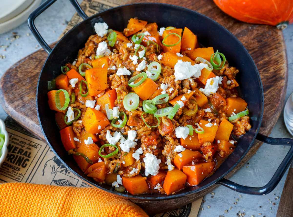 Kürbis-Hackfleisch-Pfanne mit Feta