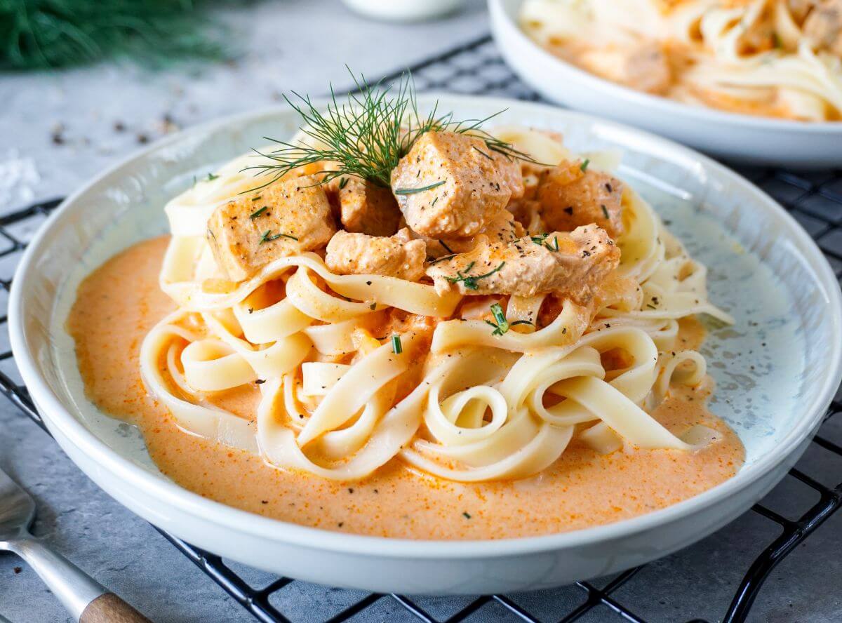 Lachs Sahne Sauce Tagliatelle