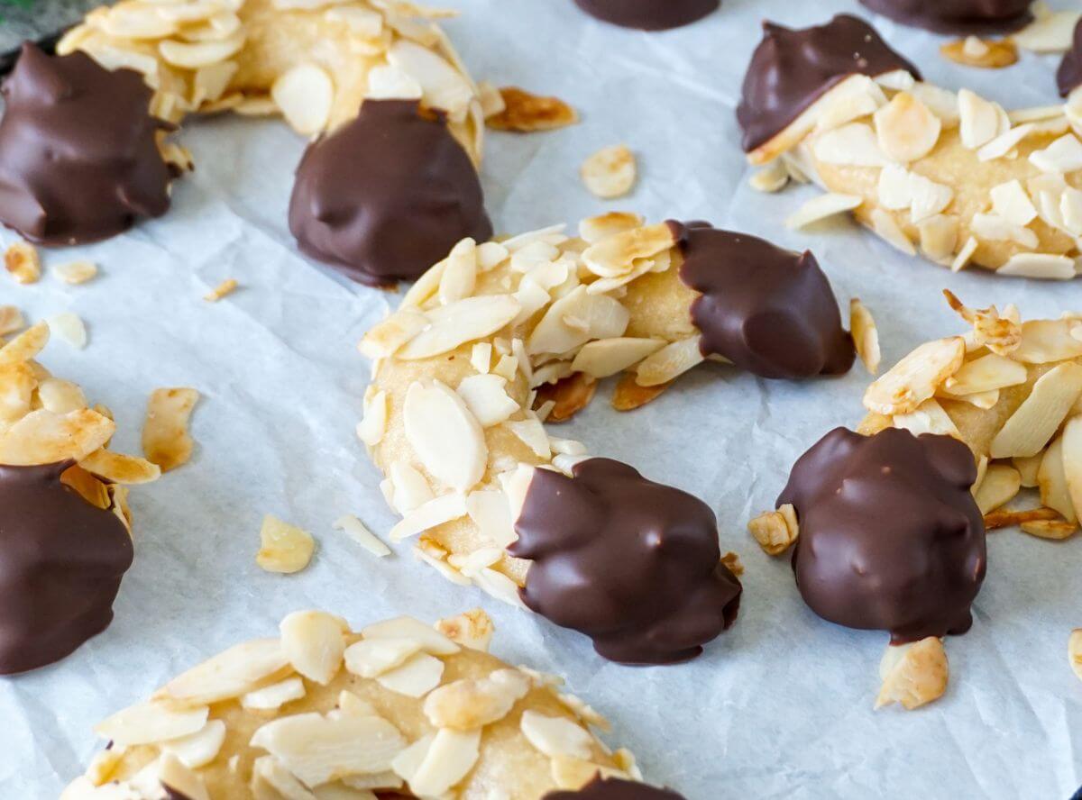 Mandelhörnchen wie vom Bäcker