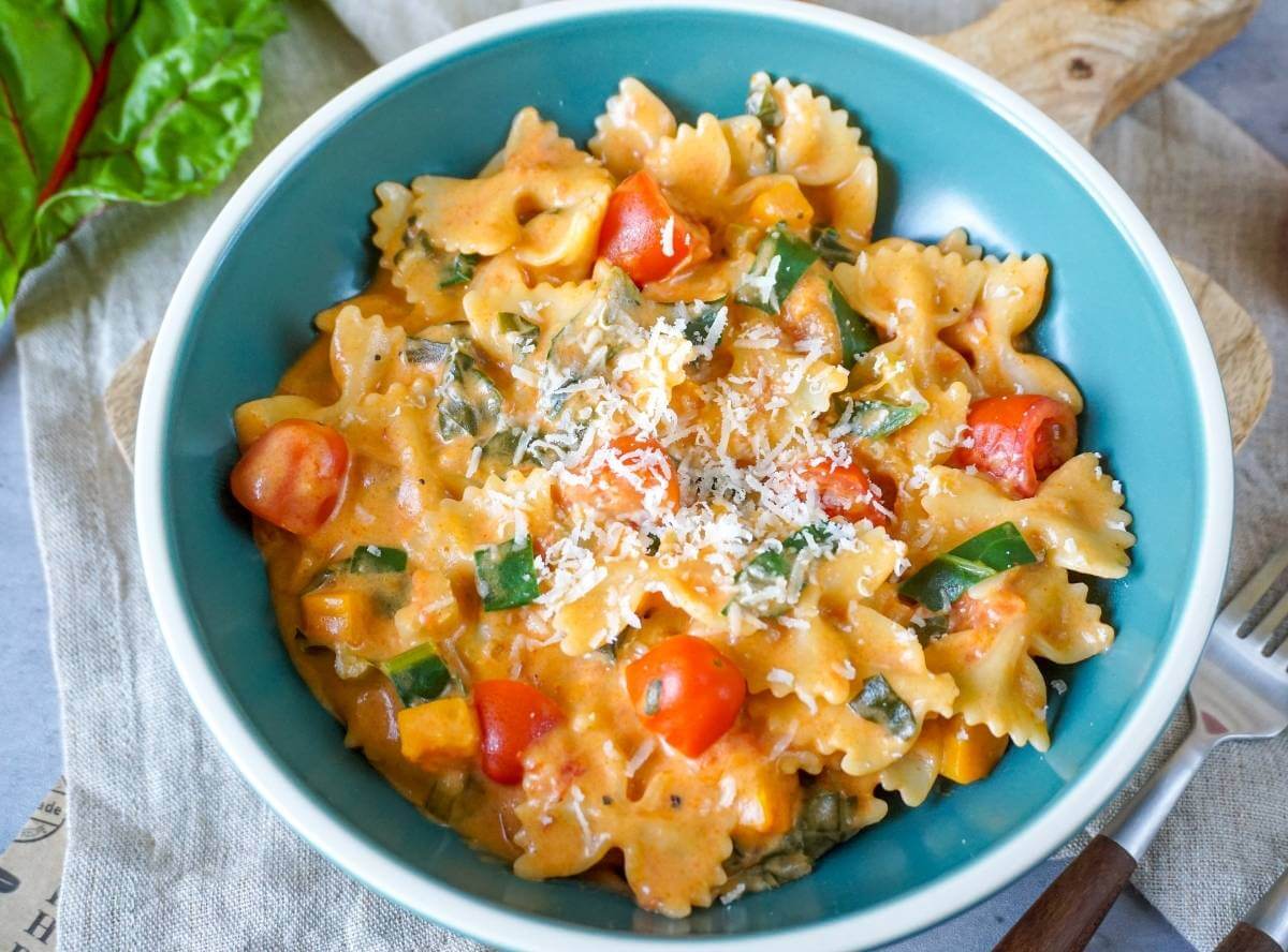 10 One Pot Pasta Rezepte, die sich fast von allein kochen 10 One Pot Pasta Rezepte, die sich fast von allein kochen