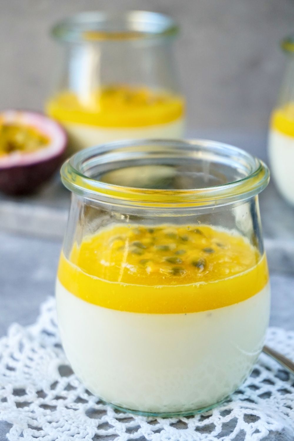 Mango Maracuja Panna Cotta im Glas