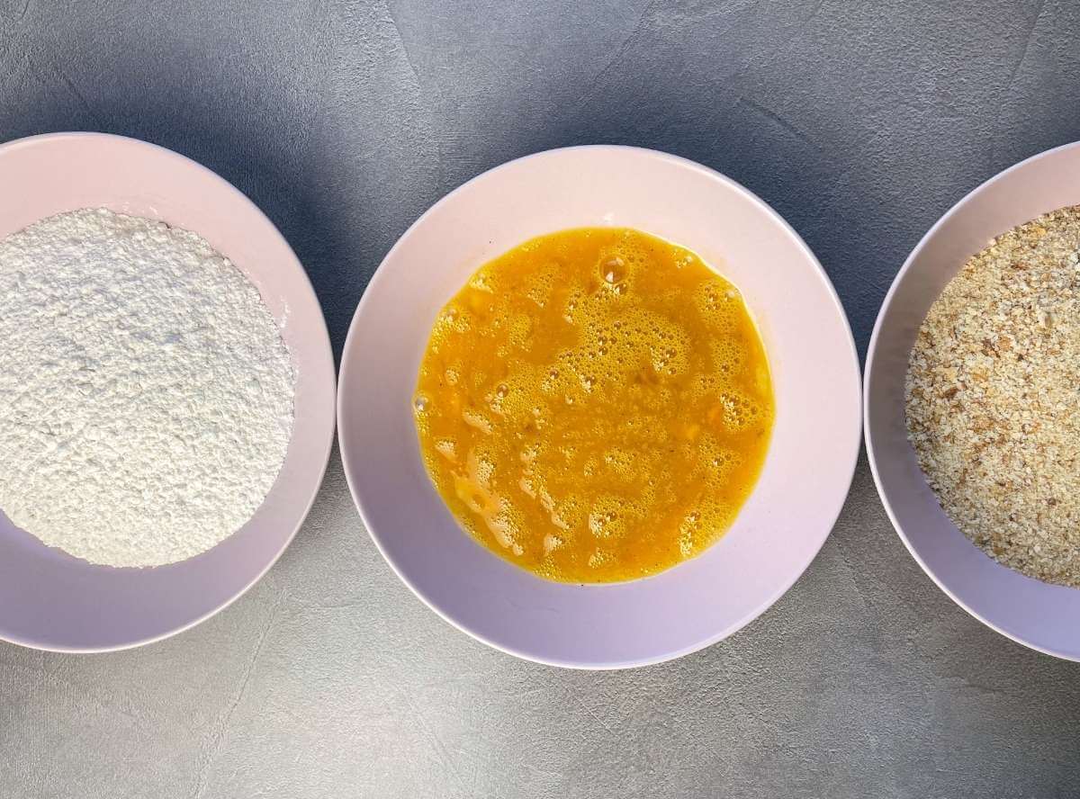 Schnitzel Panierstra&szlig;e