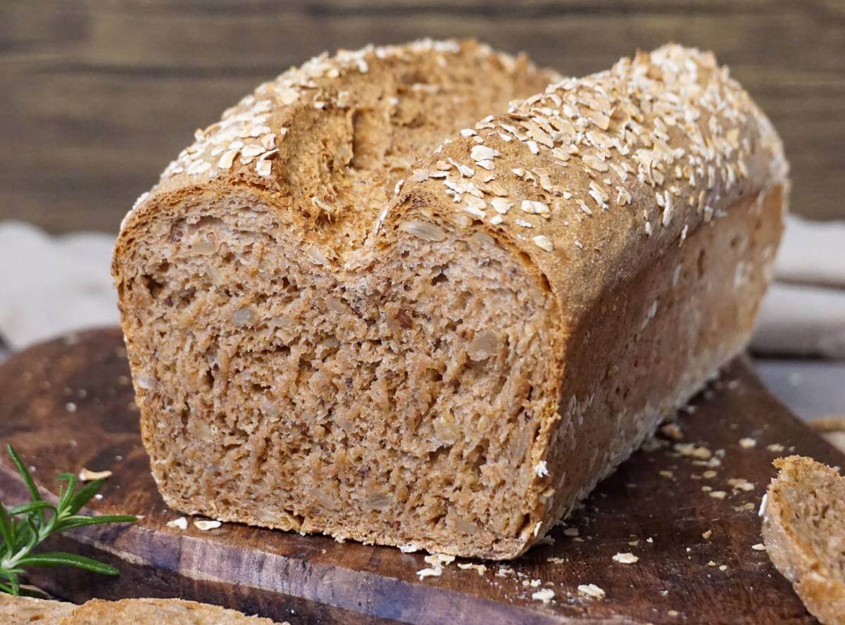 Einfaches Vollkornbrot backen