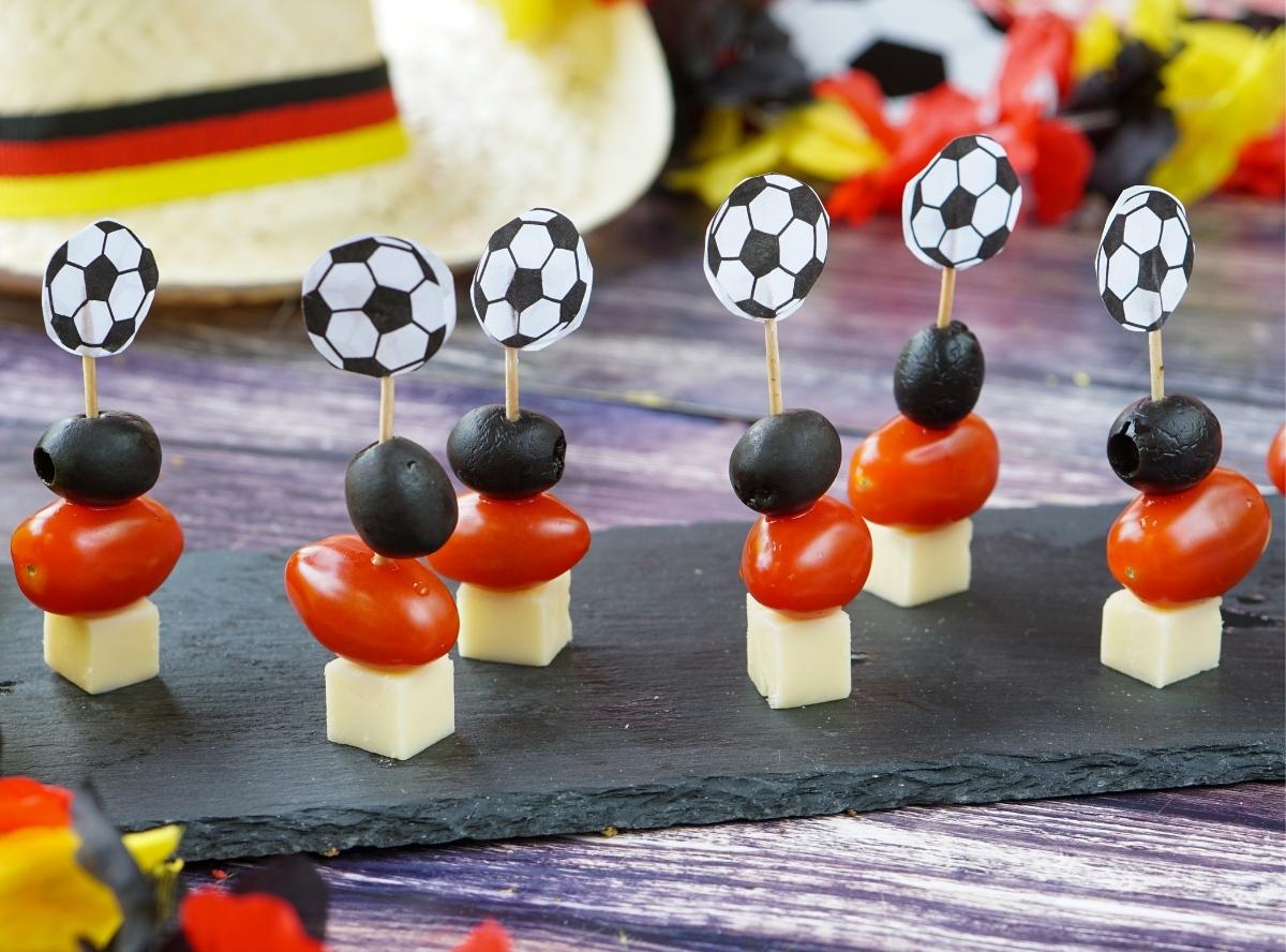 WM-Party 2026: 11 Fingerfood-Ideen und Fußball-Snacks zum Mitfiebern WM-Party 2026: 11 Fingerfood-Ideen und Fußball-Snacks zum Mitfiebern